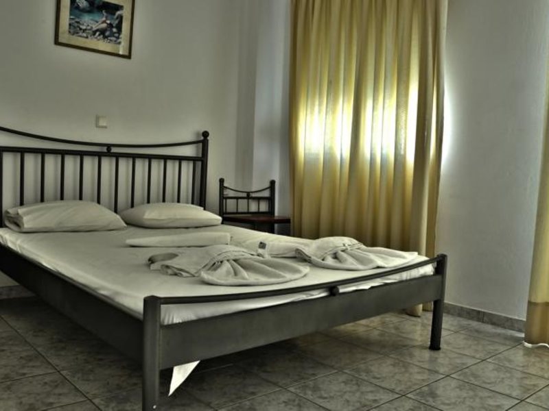 Nicolas Villas 76490