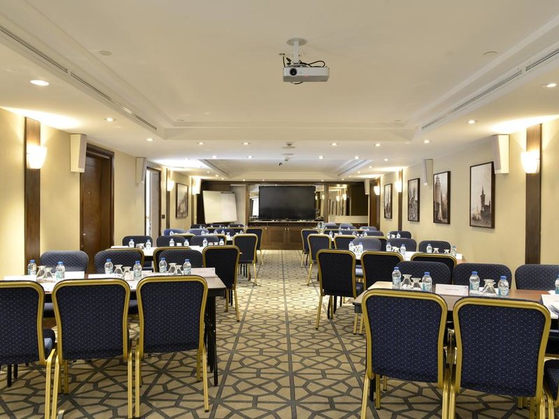 Nidya Galataport 196869