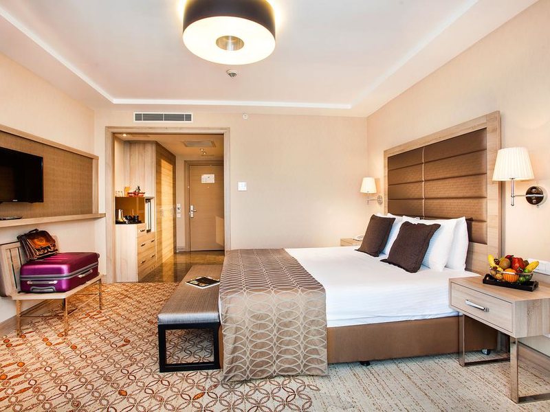 Nidya Galataport 196890