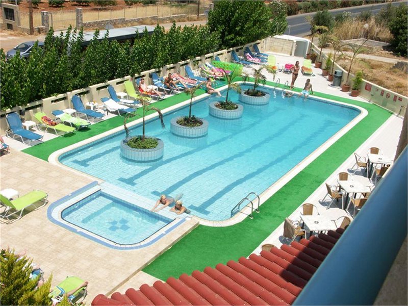 Nikos Hotel 97041