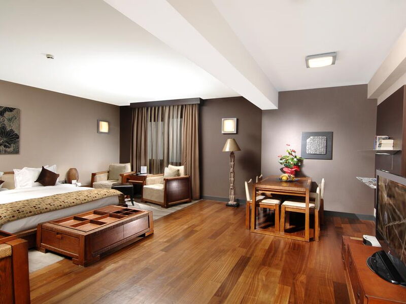 Nippon Hotel  280382