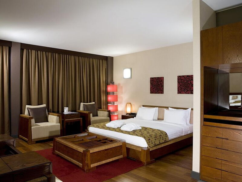 Nippon Hotel  280383