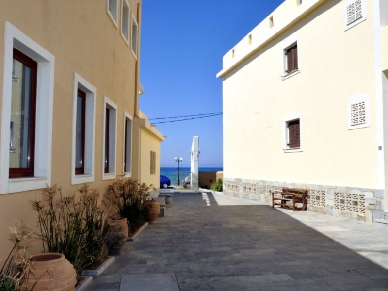 Niros Beach Aparts 101071