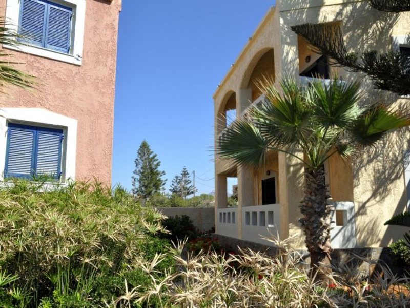 Niros Beach Aparts 101074