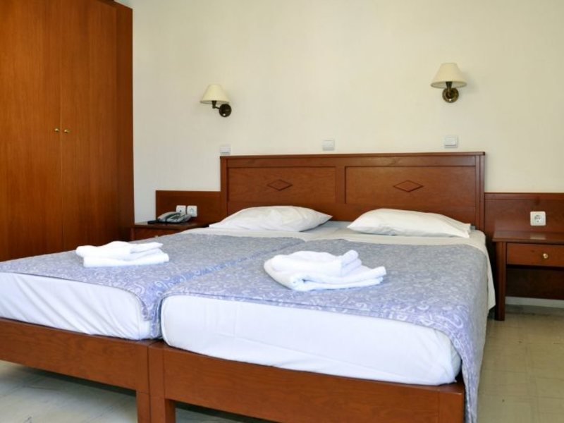 Niros Beach Aparts 101080