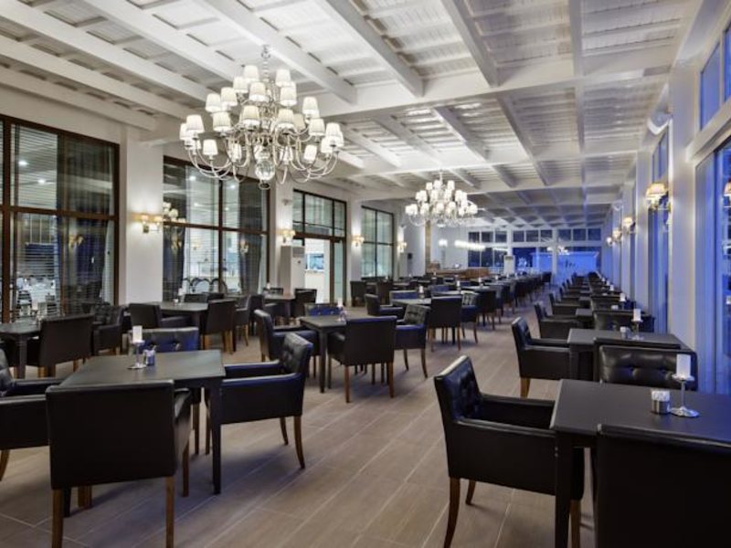 Nirvana Lagoon Villas Suites & Spa 58165