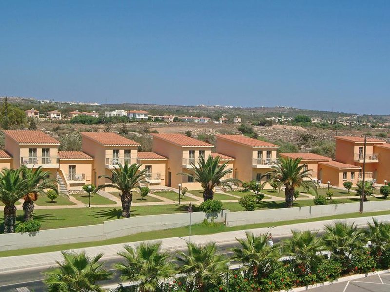 Nissiana Hotel and Bungalows 206573