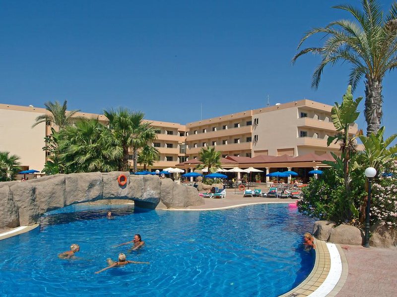 Nissiana Hotel and Bungalows 206596