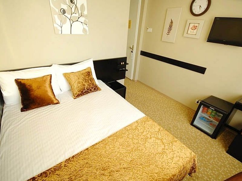 Nobel Hotel 29442