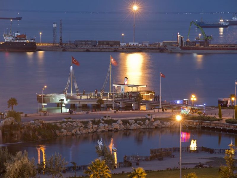 North Point Hotel 276919