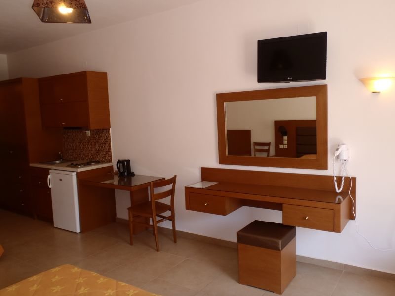 Nostos Aparts 101096