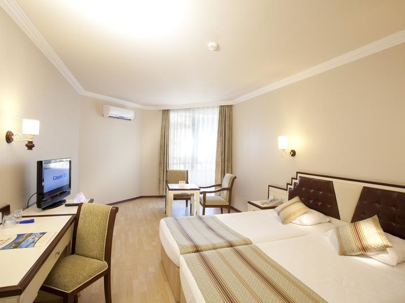 Nova Park Hotel Side 186780