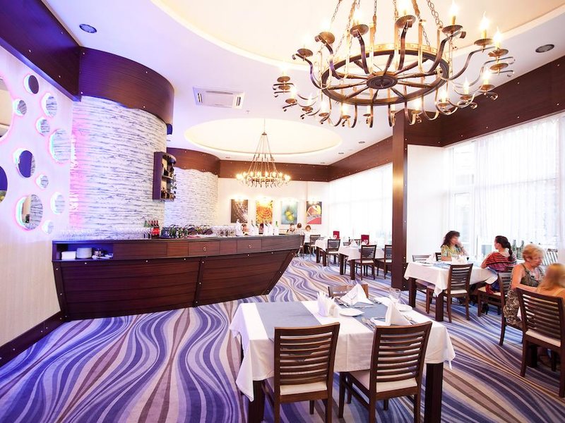 Nova Park Hotel Side 186790