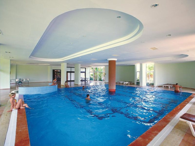 Nova Park Hotel Side 186792