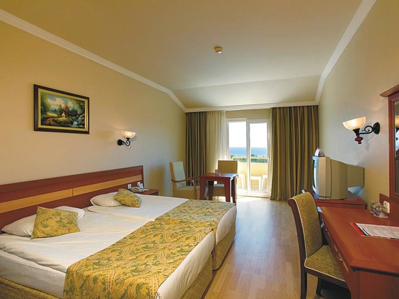 Nova Park Hotel Side 186802