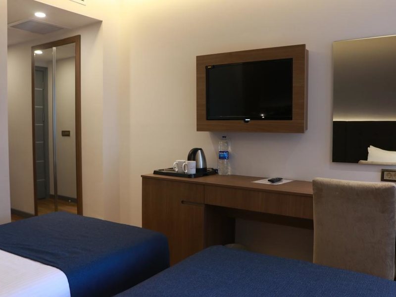 Nova Plaza Crystal Hotel (ех 294906