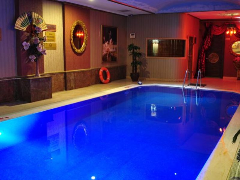 Nova Plaza Crystal Hotel (ех 68609