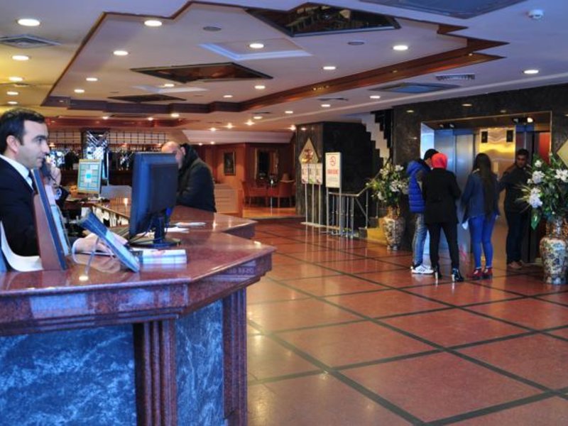 Nova Plaza Crystal Hotel (ех 68613