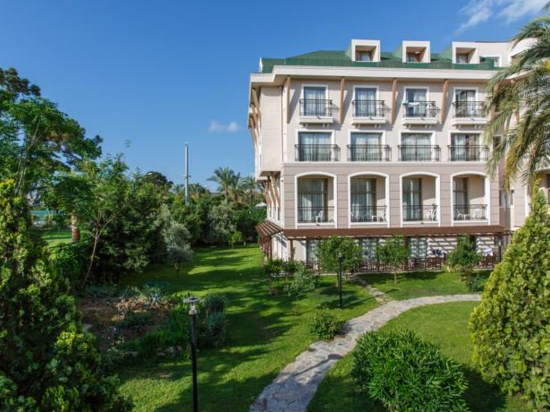 Novia Lucida Beach (ex 58617