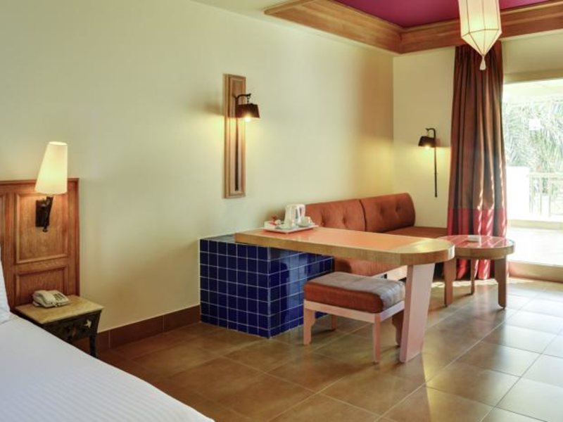 Novotel Beach 126618