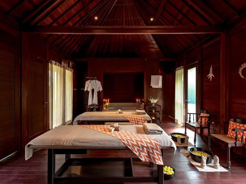 Novotel Goa Resort & Spa  138330