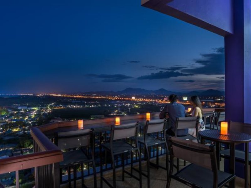 Novotel Hua Hin Cha Am Beach Resort & Spa (ех 151162