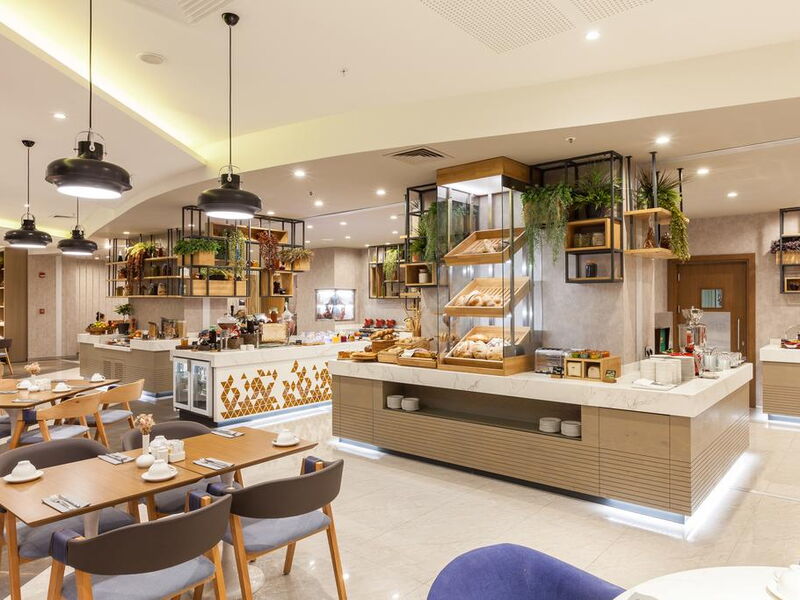 Novotel Istanbul Zeytinburnu 280400