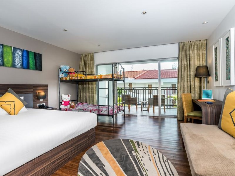 Novotel Phuket Karon Resort & Spa (ex. Talay Karon , ex 224950