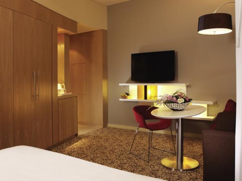 Novotel Suites Dubai Mall of the Emirates (ex 118784