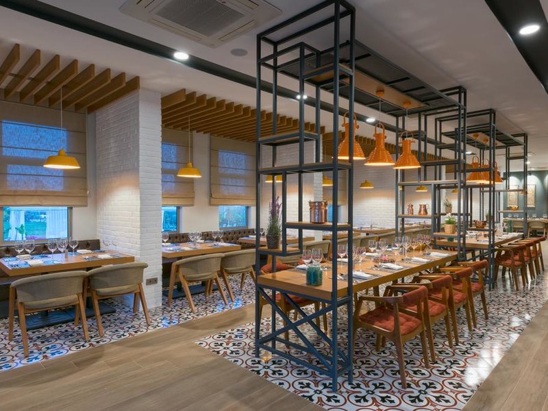 Novum Garden Side 295864