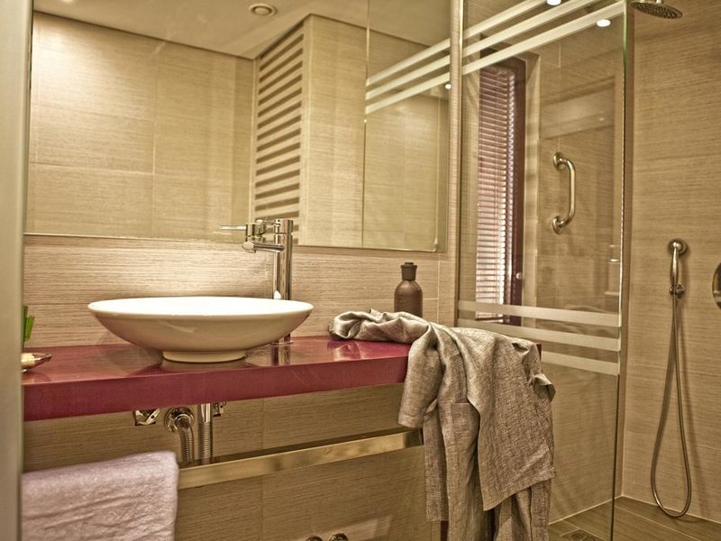 Novus City Hotel  219256