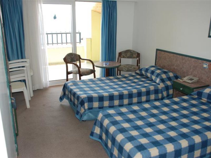 Nox Inn Hill Hotel  (ех 33200