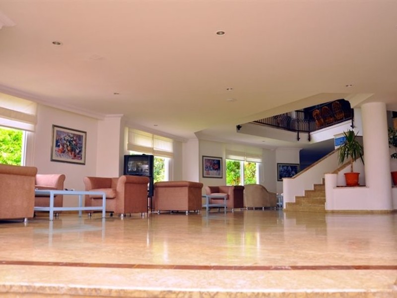 Nox Inn Hill Hotel  (ех 63473