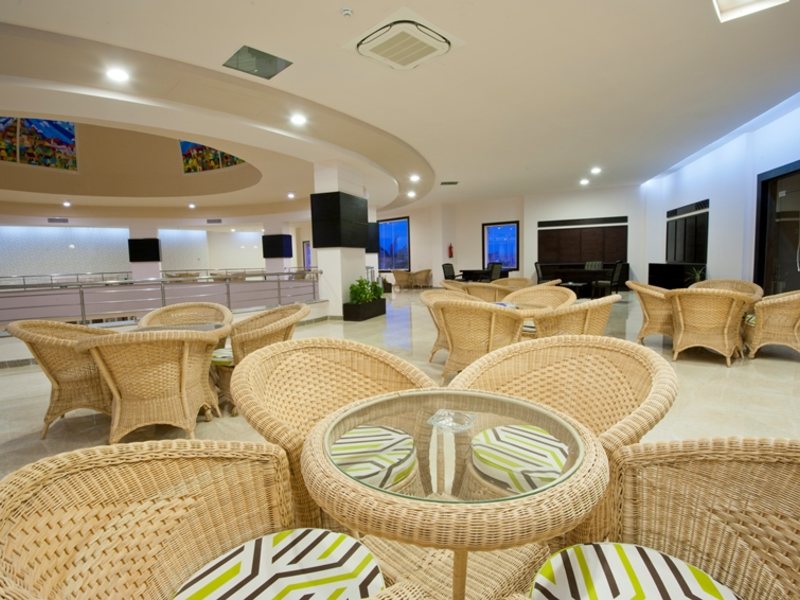 Nubia Aqua Beach Resort 44759