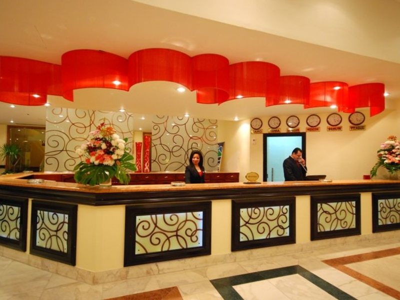 Nubian Village 42948