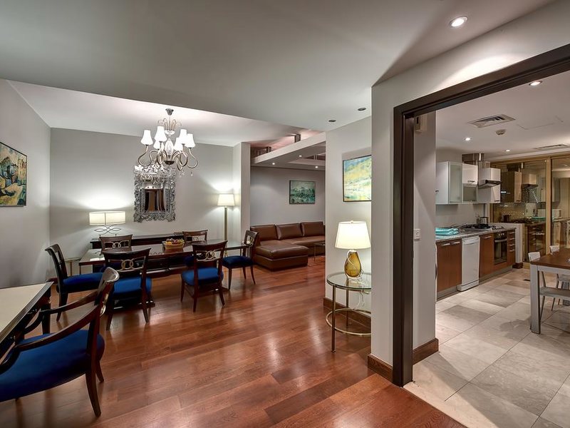 Number One Tower Suites 193154