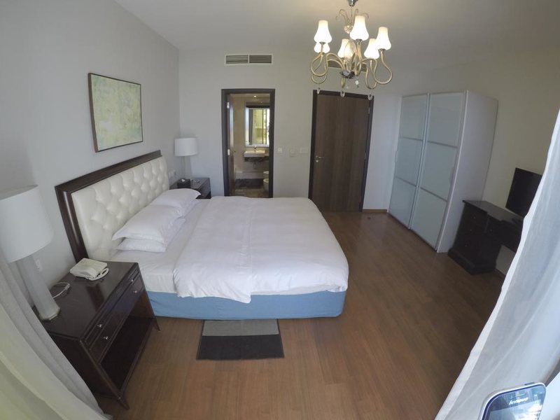 Number One Tower Suites 193155