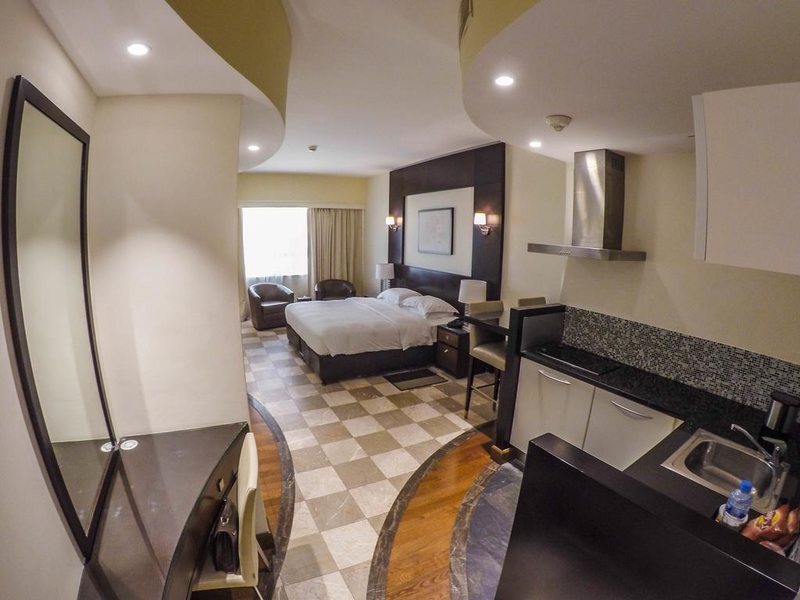 Number One Tower Suites 193162