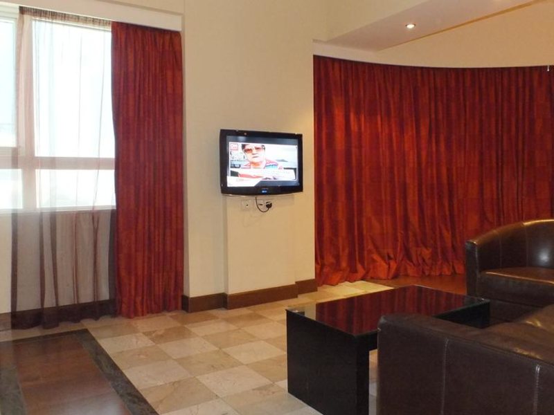 Number One Tower Suites 193189