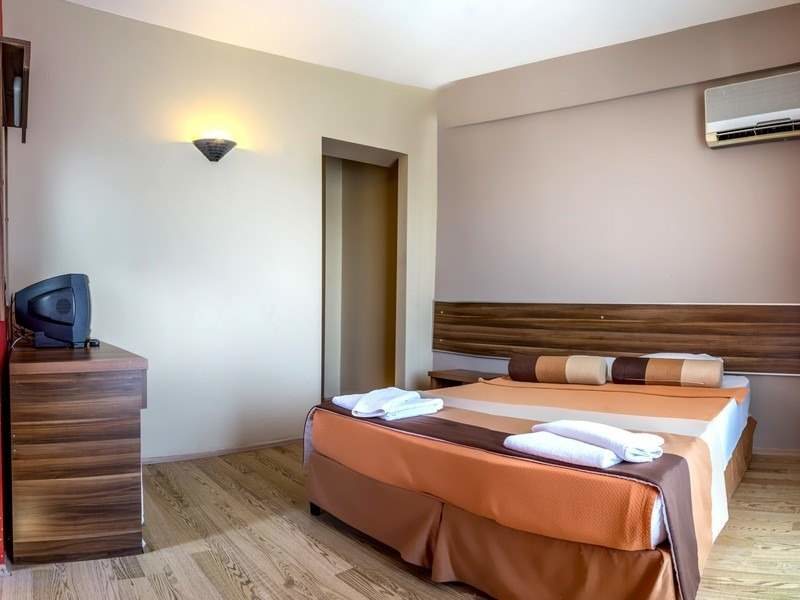 Nuova Beach Hotel (ех 71626