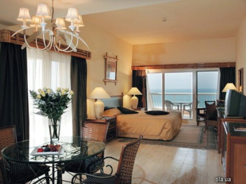 Oasis Beach Hotel Dubai (ЗАКРЫТ) 1979