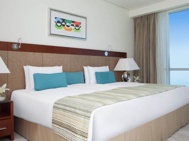 Oasis Beach Tower Apartments 48554