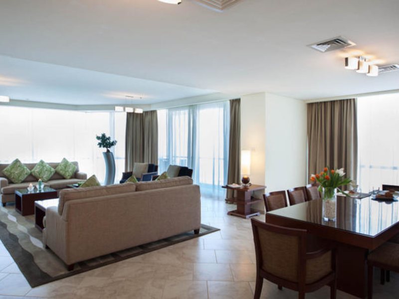 Oasis Beach Tower Apartments 48558