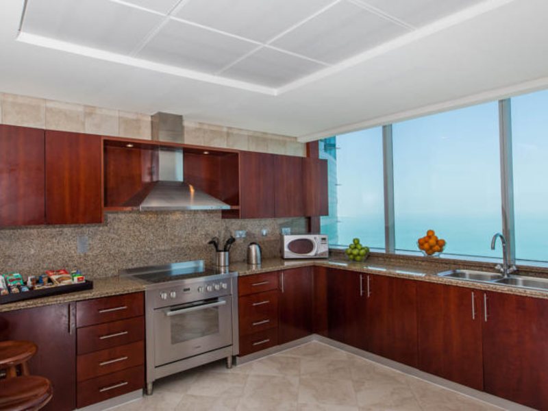 Oasis Beach Tower Apartments 48562