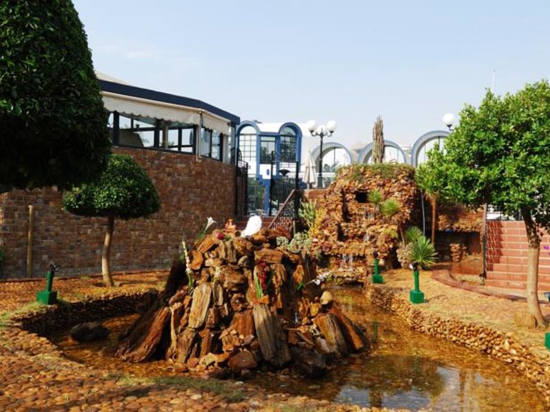 Oasis Cairo (Pyramids Area) 147375