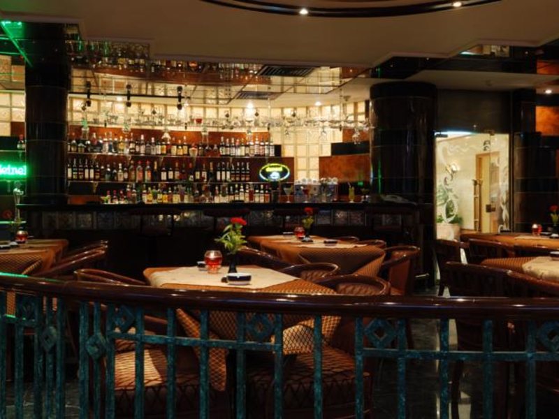 Oasis Cairo (Pyramids Area) 147380