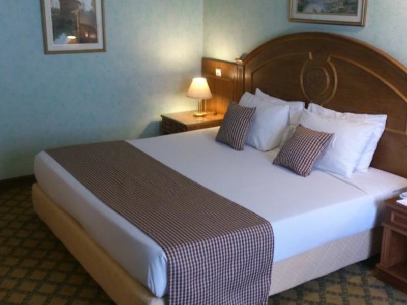 Oasis Cairo (Pyramids Area) 147390