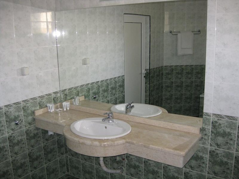 Oasis (Balchik)  166768