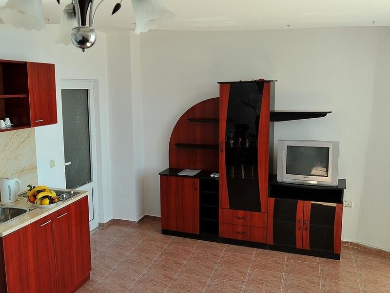 Oasis (Balchik)  166780