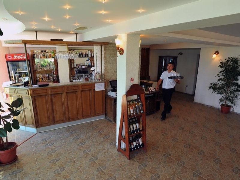 Oasis (Balchik)  166793